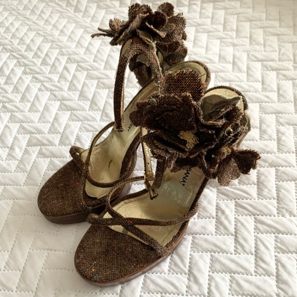Dolce & Gabbana vintage tweed flower platform sandals heels, 7 - Picture 7 of 16